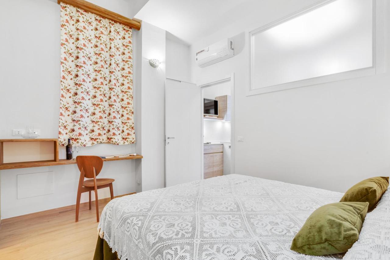 Madame Bari' Suite Apt In The Heart Of Bari Eksteriør bilde